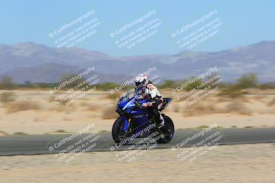 media/Apr-15-2022-Apex Assassins (Fri) [[9fb2e50610]]/Trackday Level 1/Session 2/Speed Shots/